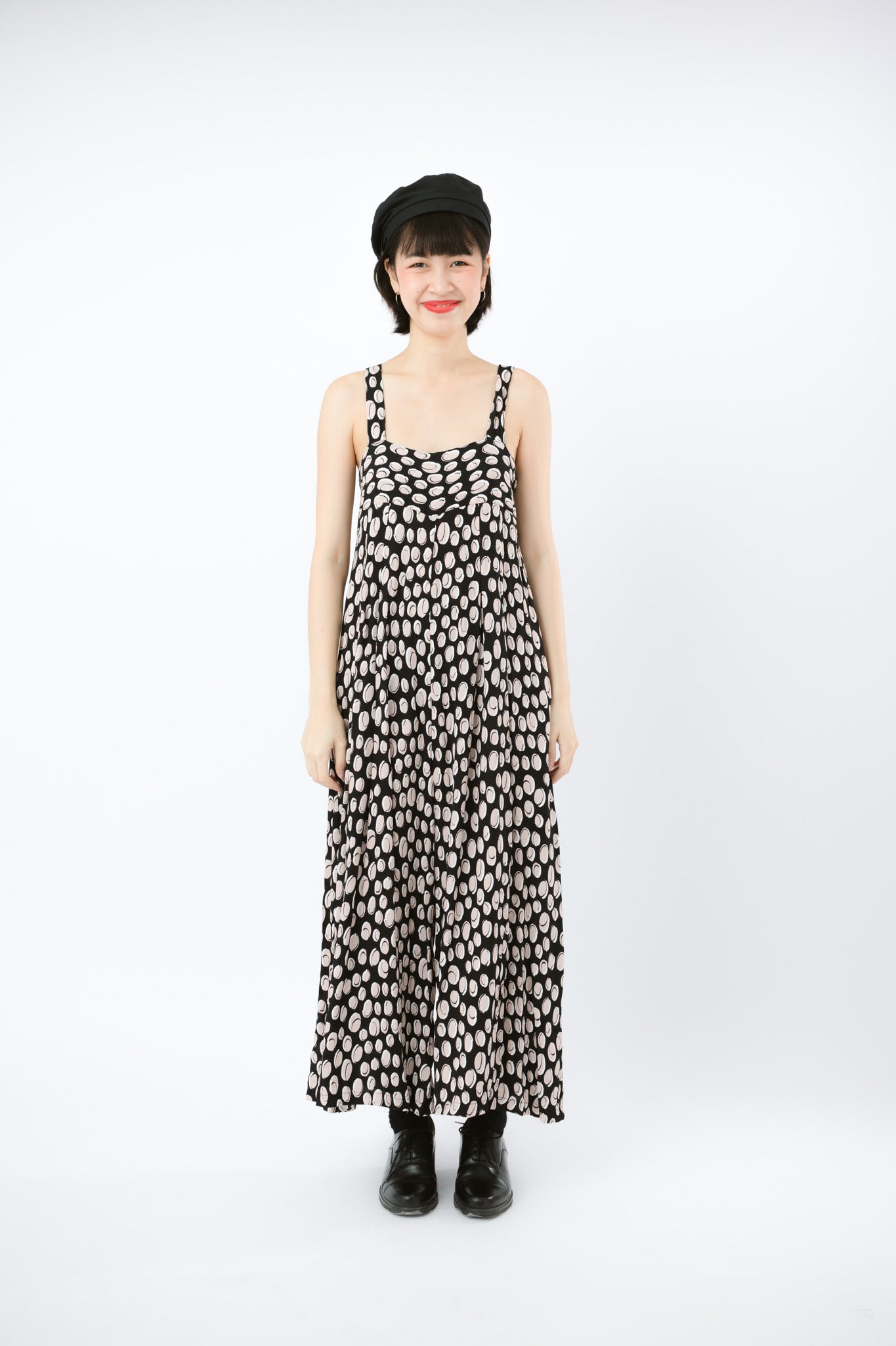 Spagetthi jumpsuit จั้มสูทสายเดี่ยวผ้า rayon เนื้อทราย